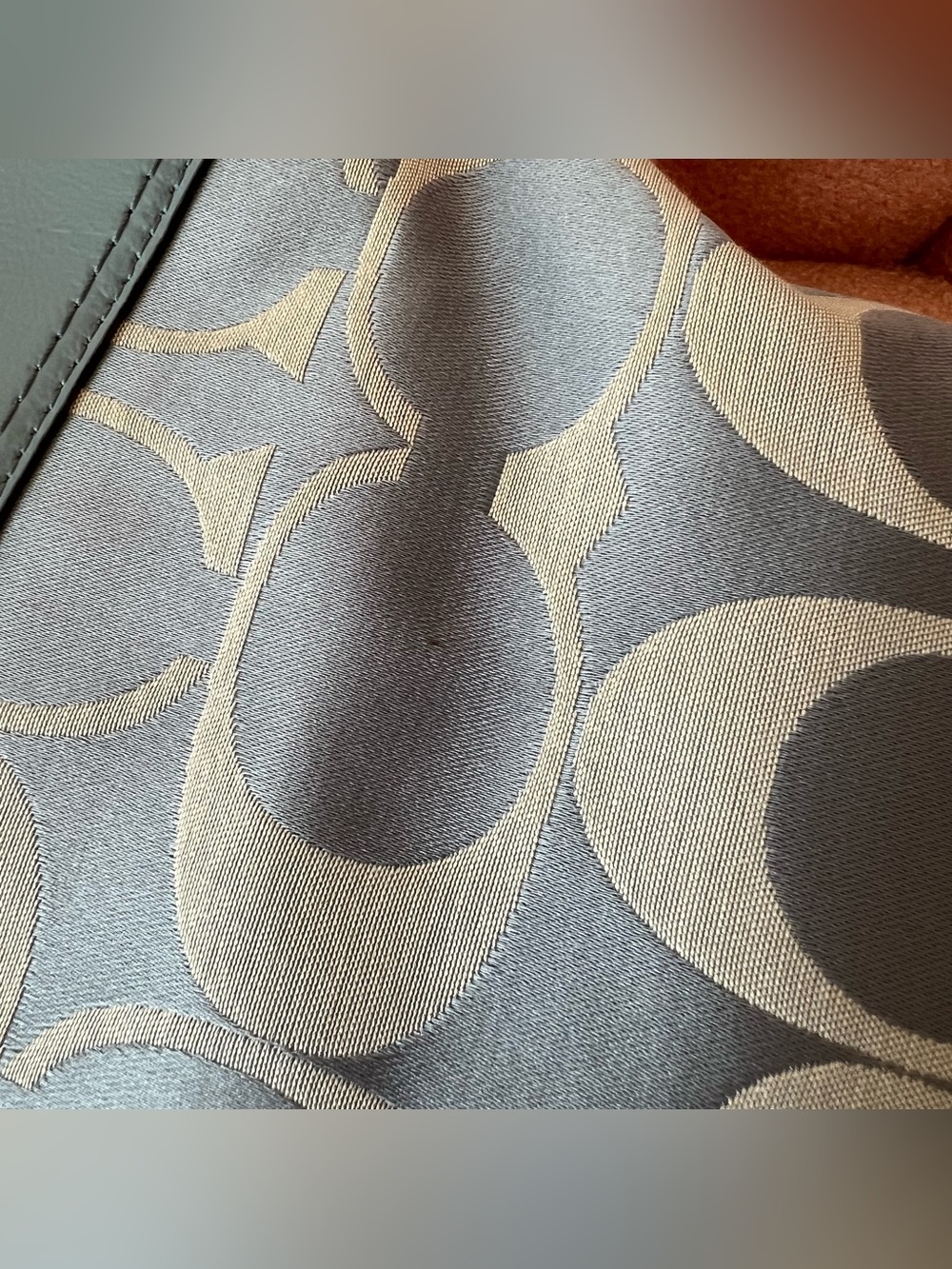 Coach Laura Signature Tote - Picture 7 of 8
